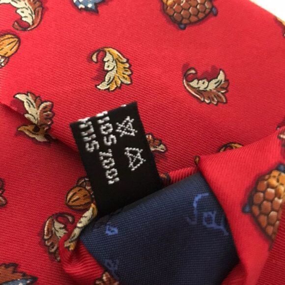 Salvatore FERRAGAMO authentic silks tie - Picture 6 of 7